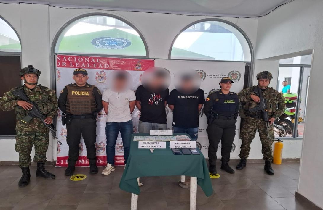 Ejército Nacional captura a integrantes de GDO, al servicio del GAO residual 'Joaquín González', cuando hurtaban 24 millones de pesos