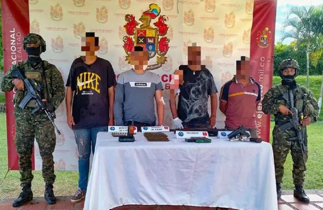 En combates del Ejército Nacional contra el Clan del Golfo, en Antioquia, deja capturas, material de guerra incautado, un menor recuperado y un muerto