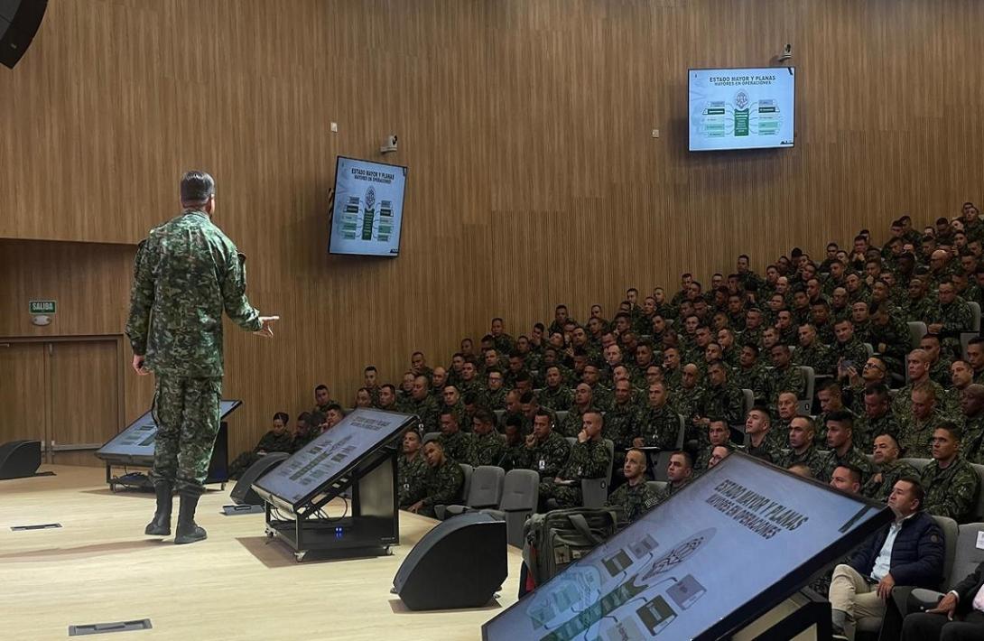 Escuela de Armas Combinas del Ejército lanza la Cátedra ‘General Alberto Ruiz Novoa’