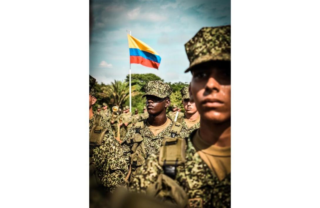 Más de dos mil jóvenes de marina juraron proteger y defender a Colombia 
