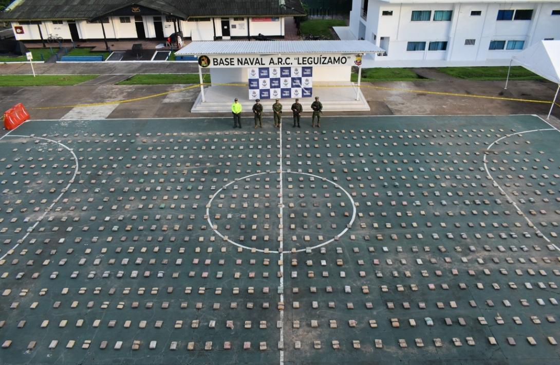 Fuerzas Militares incautan una tonelada de marihuana creppy en el amazonas