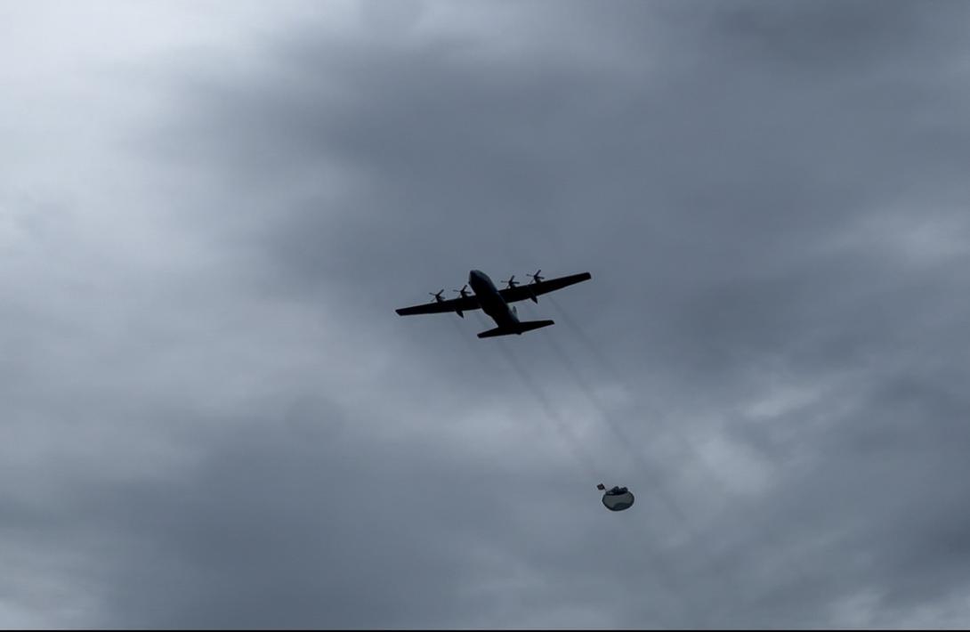 Fortalecimiento de la capacidad lanzamiento de carga aérea en el oriente colombiano 