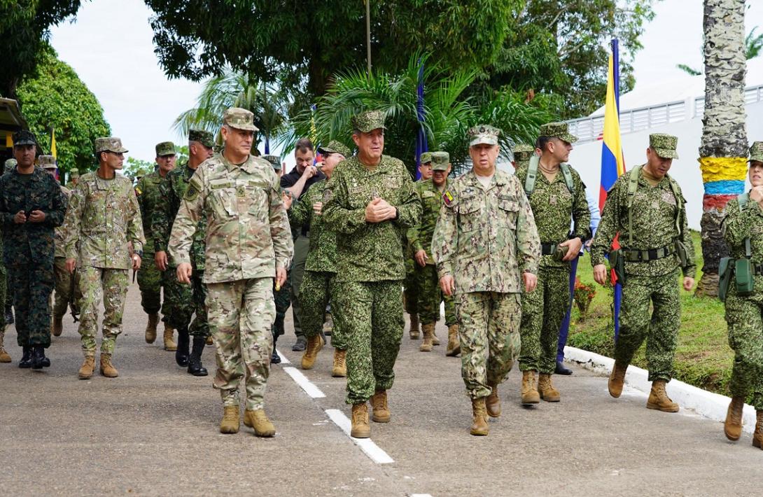 Colombia, Ecuador y Perú definen áreas de interés para lanzar operaciones ofensivas en la triple frontera