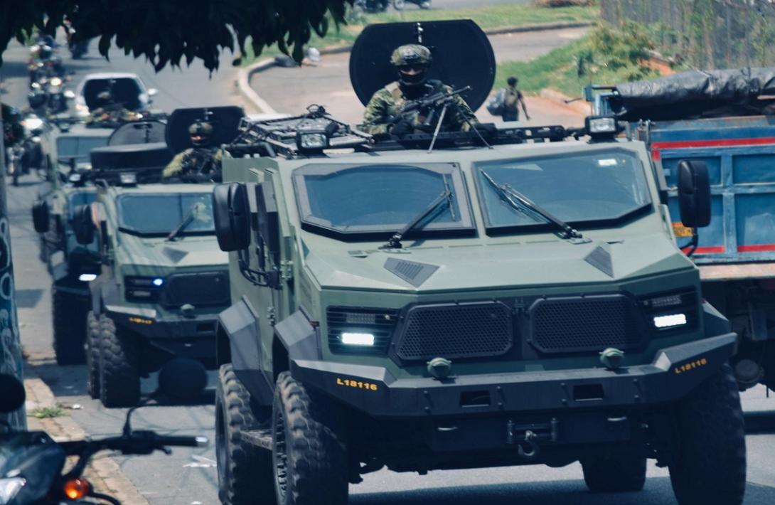 Ejército Nacional fortalece sus capacidades con la incorporación de vehículos blindados Hunter TR-12 para operaciones urbanas