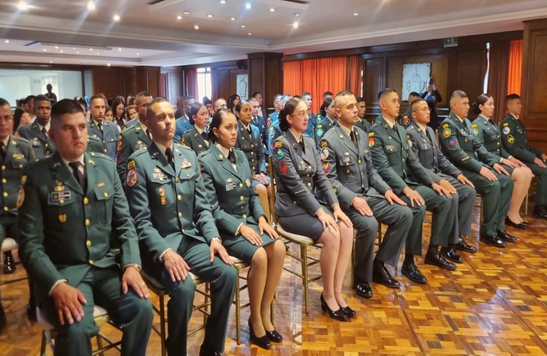30 militares del Ejército Nacional finalizan con éxito el Curso de Policía Militar