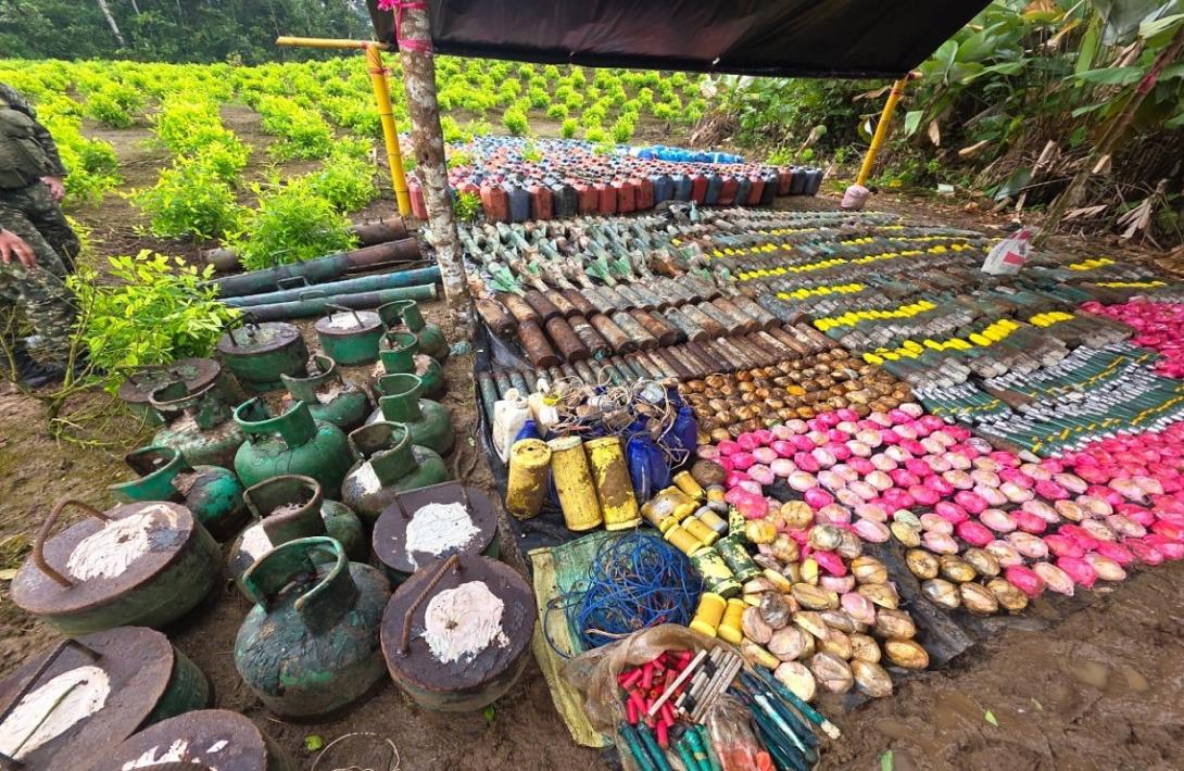 6,5 toneladas de explosivos fueron destruidas en cumplimiento del Acuerdo No. 12 entre el Gobierno Nacional y la Coordinadora Nacional Ejército Bolivariano