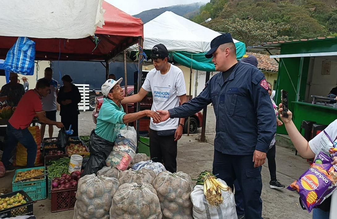 Ejército Nacional lleva esperanza y apoyo a más de 500 personas de San Pablo, Nariño