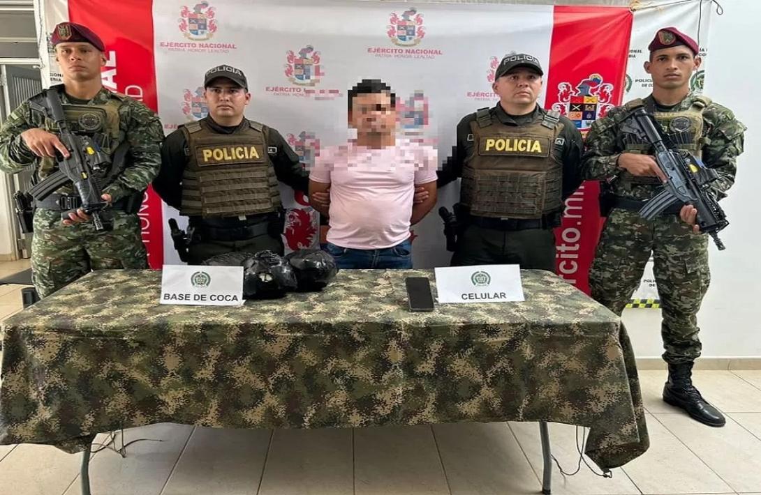 Ejército Nacional captura en flagrancia a un hombre con más de 7 kilos de pasta base de coca
