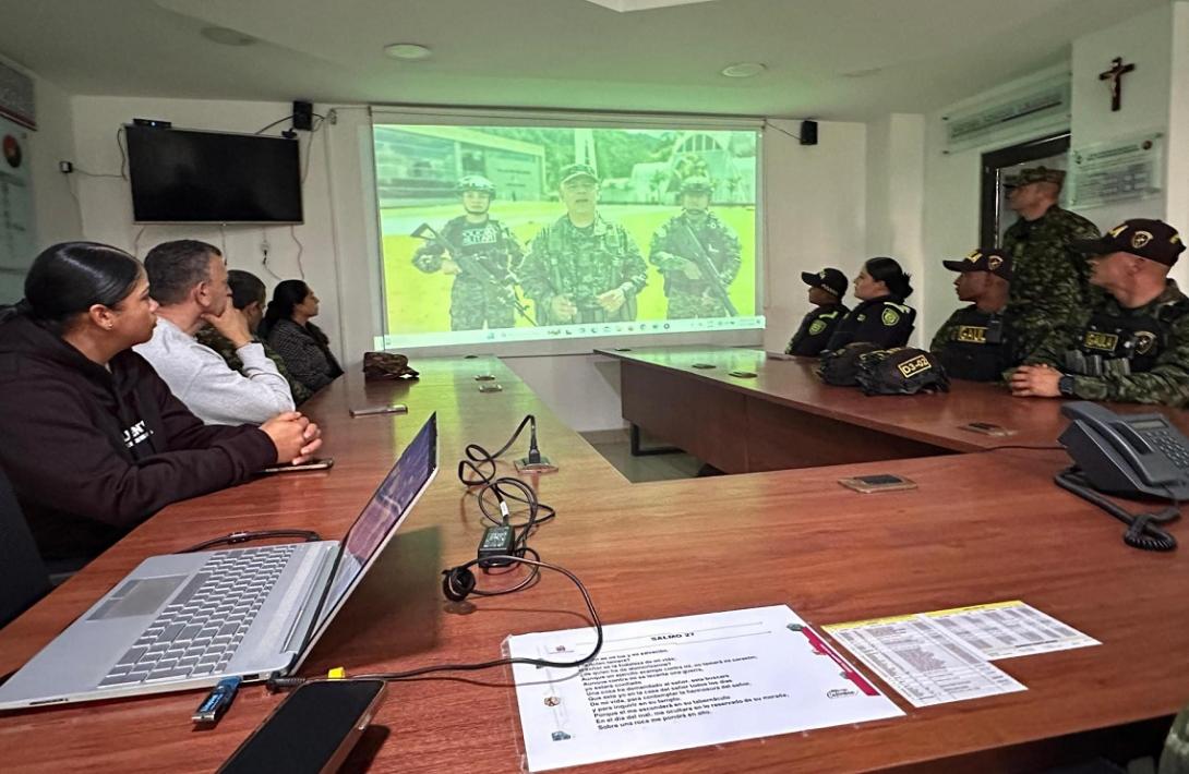 Brigada 13 presentó en Bogotá campaña preventiva contra el reclutamiento de menores