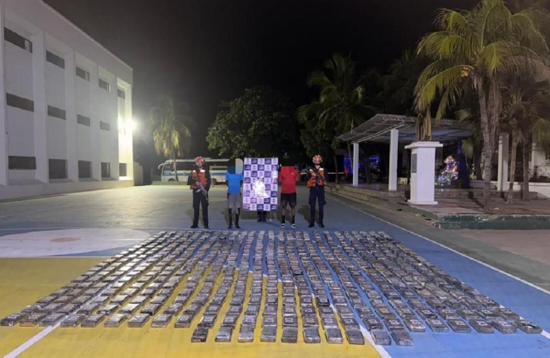 Armada de Colombia incauta más de 500 kilogramos de cocaína en el Caribe norte