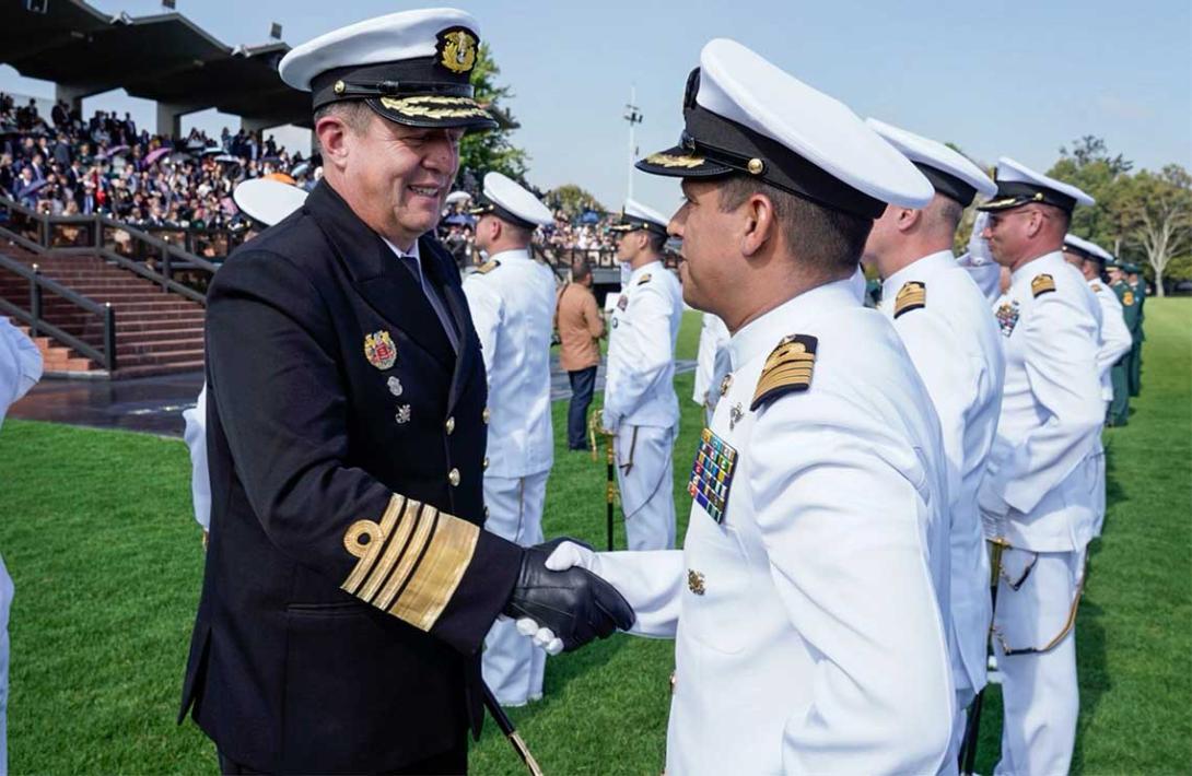 136 oficiales de las Fuerzas Militares, ascienden a los grados de Coronel y Capitán de Navío
