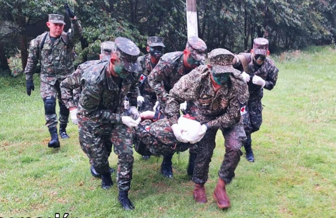 Escuela de Logística capacita a 68 alumnos de las Fuerzas Militares como enfermeros operacionales