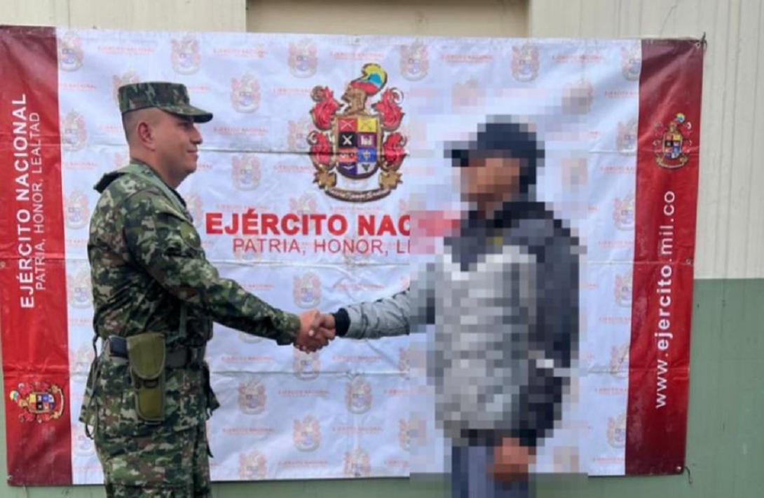 Ejército Nacional logró el sometimiento a la justicia de un integrante de una estructura criminal, tras más de tres años en la ilegalidadEjército Nacional logró el sometimiento a la justicia de un integrante de una estructura criminal, tras más de tres años en la ilegalidad