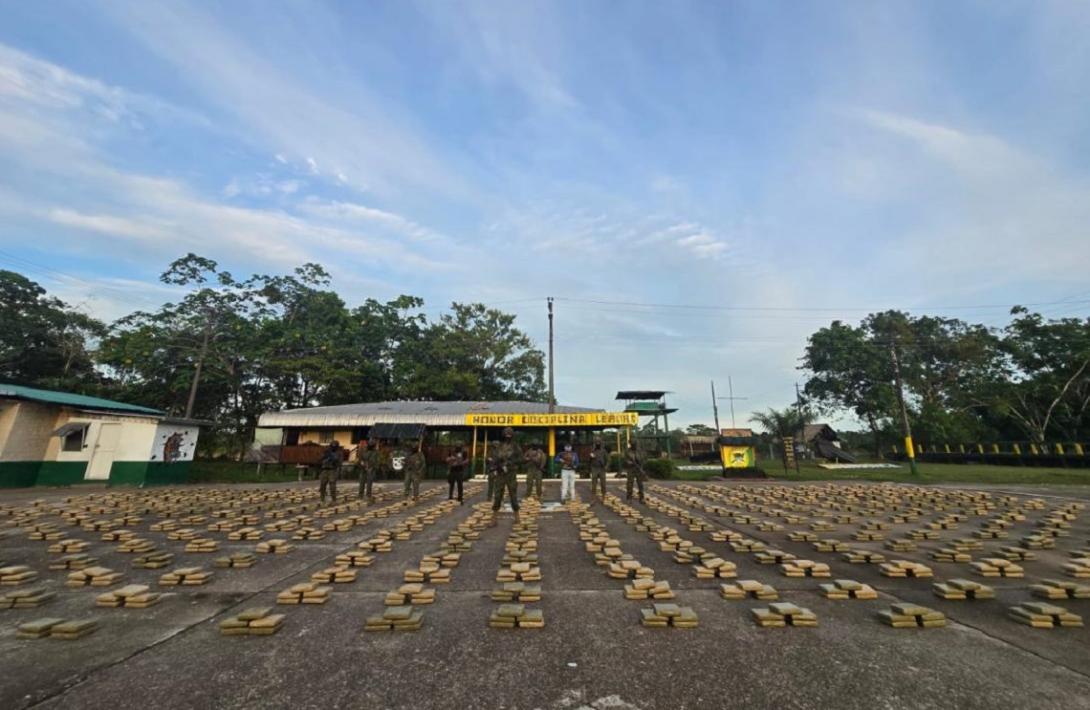 Golpe al narcotráfico transnacional: incautadas 2,24 toneladas de marihuana en la frontera colombo-ecuatoriana