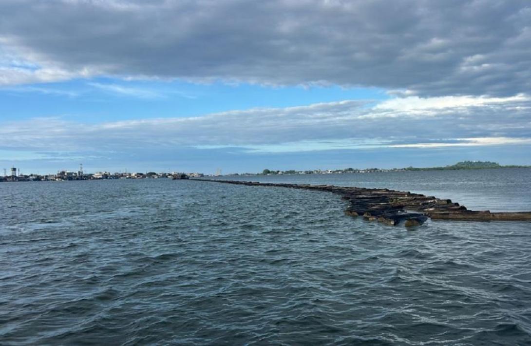 En el Pacífico sur nariñense, Armada de Colombia incautó embarcación con más de 500 metros cúbicos de madera