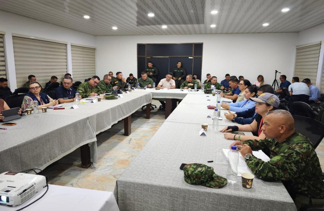 Ejército Nacional lideró consejo de seguridad extraordinario para fortalecer el orden público en Arauca