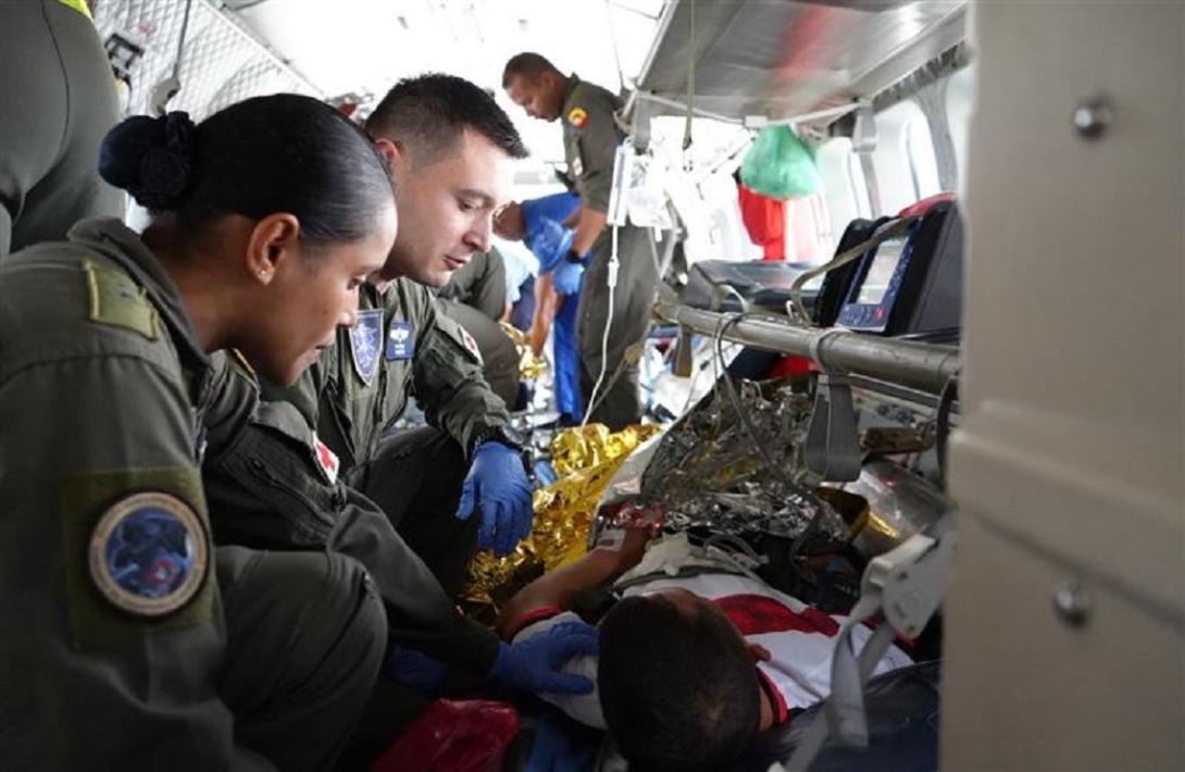 Traslado aeromédico masivo salva la vida de soldados