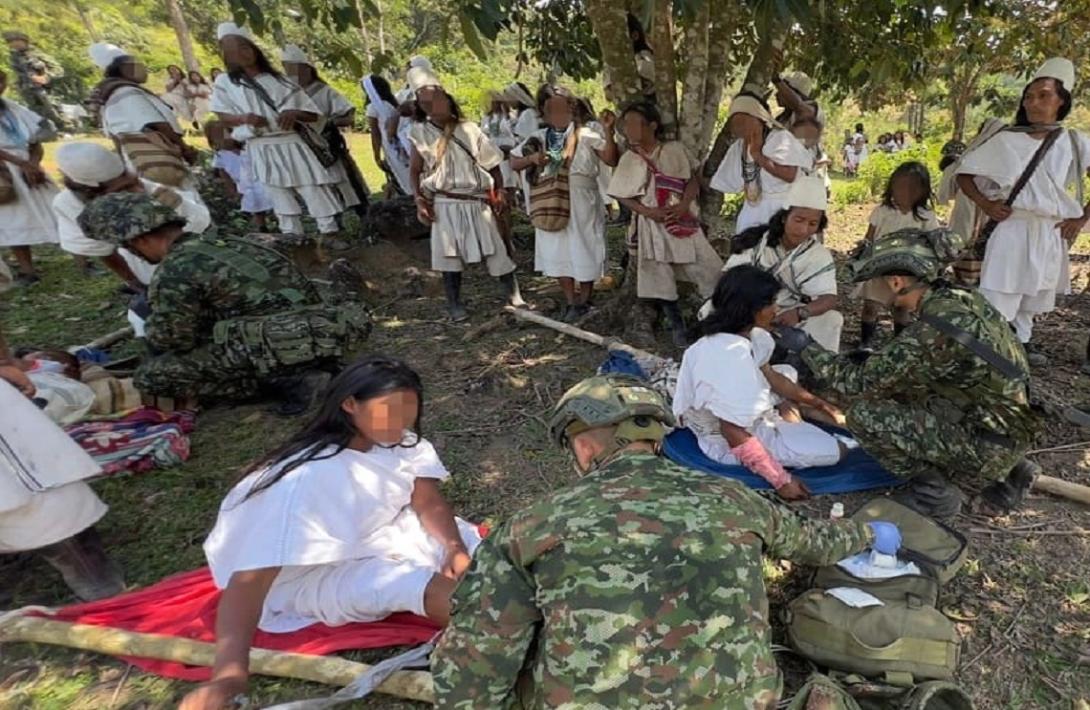 Ejército Nacional rescata a 13 integrantes de la comunidad indígena Arhuaca