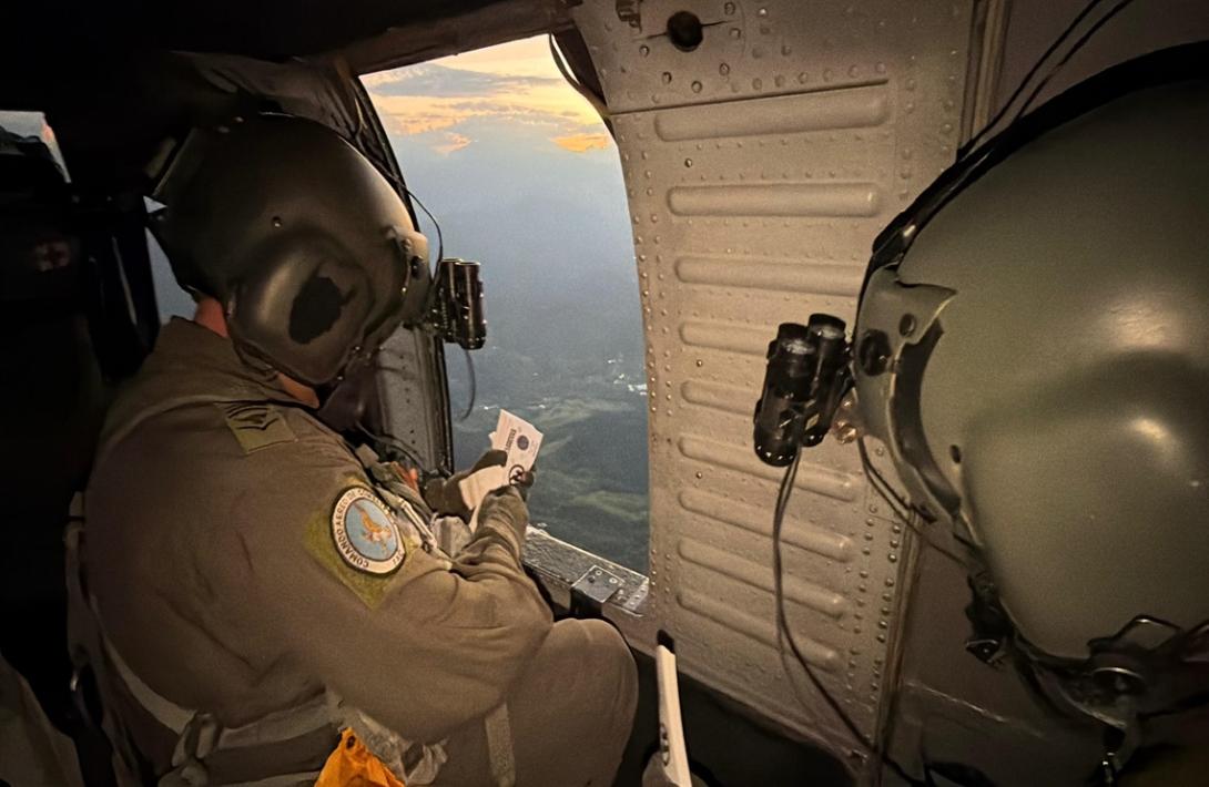 Vigilancia aérea y entrega de volantes durante comicios en el suroeste antioqueño
