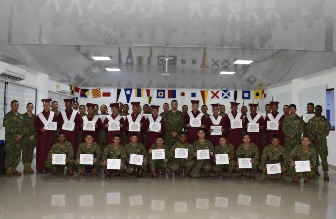 Armada de Colombia licenció a Infantes de Marina y fortaleció su proyección hacia el futuro