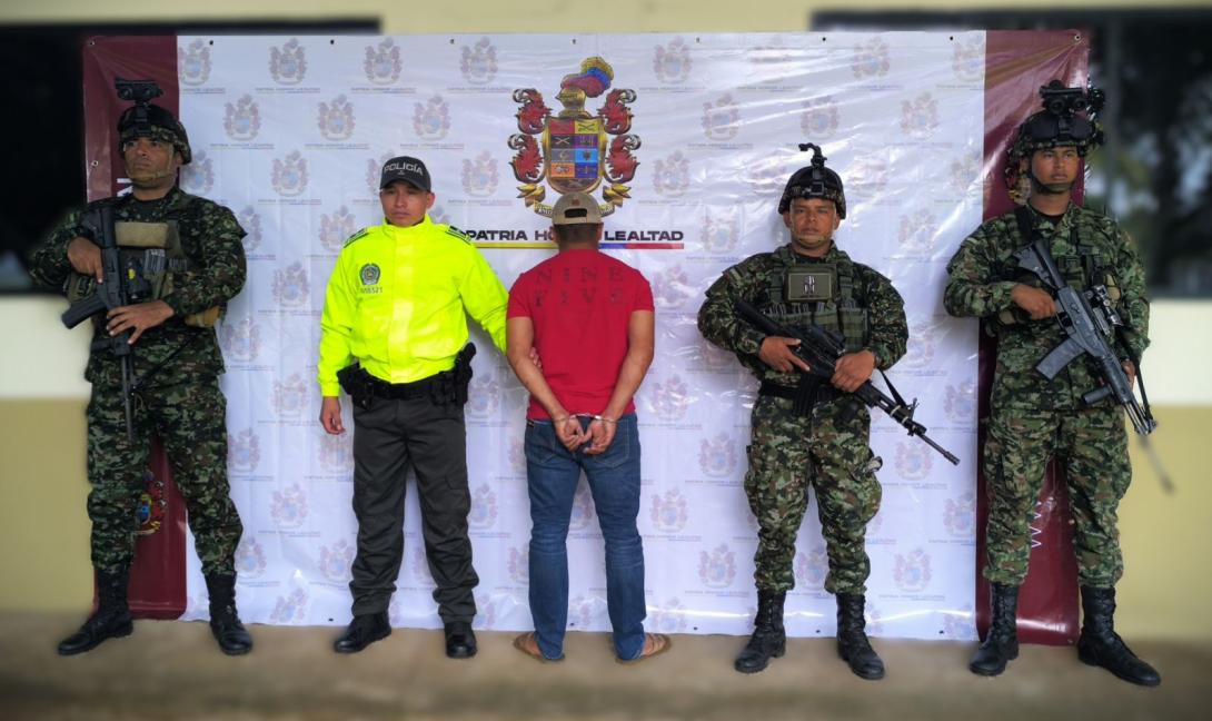 Tropas del Ejército capturaron a alias Cachetes, presunto cabecilla de red de apoyo del Bloque ‘Jorge Suárez Briceño’