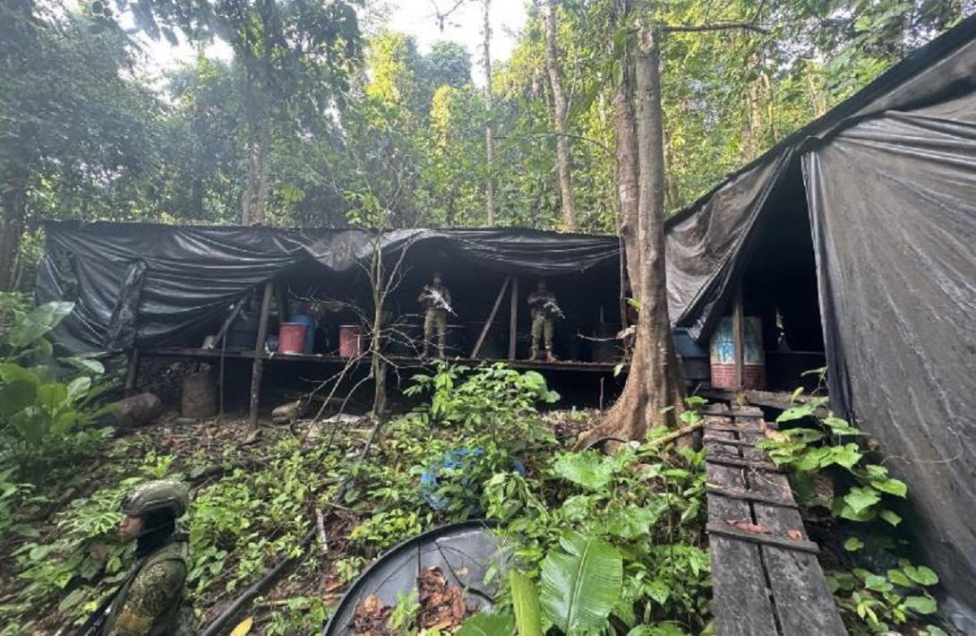 Armada de Colombia desmanteló cristalizadero para el procesamiento de clorhidrato de cocaína en Nariño