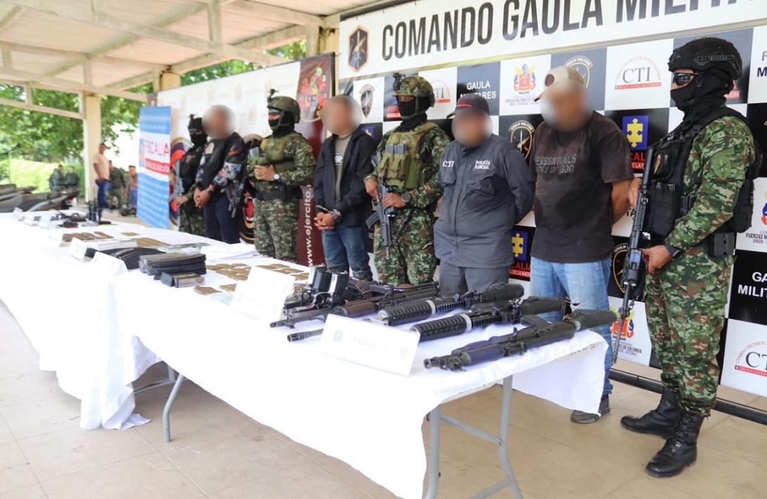 Cuatro capturados y la incautación de abundante material de guerra dejaron operaciones ofensivas contra el Clan del Golfo en zona rural de Canalete, Córdoba