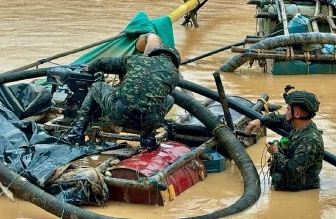Ejército Nacional golpea minería ilegal en Putumayo: siete unidades de explotación fueron desmanteladas en Puerto Caicedo