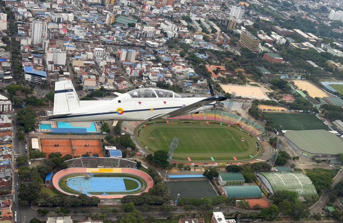 Despliegue operacional acompaña a millones de votantes en cinco departamentos del país