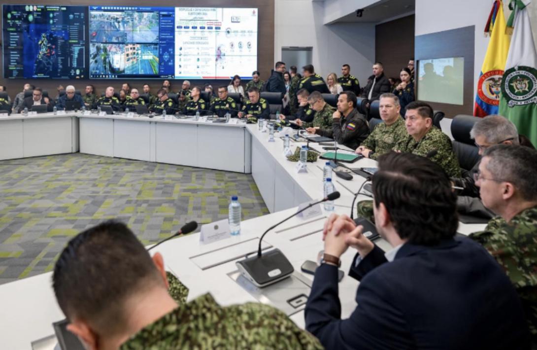Comandante General de las Fuerzas Militares destaca normalidad en el desarrollo de la jornada electoral en todo el país