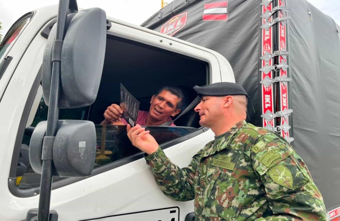 Más de 500 soldados custodiarán las vías del nororiente colombiano 