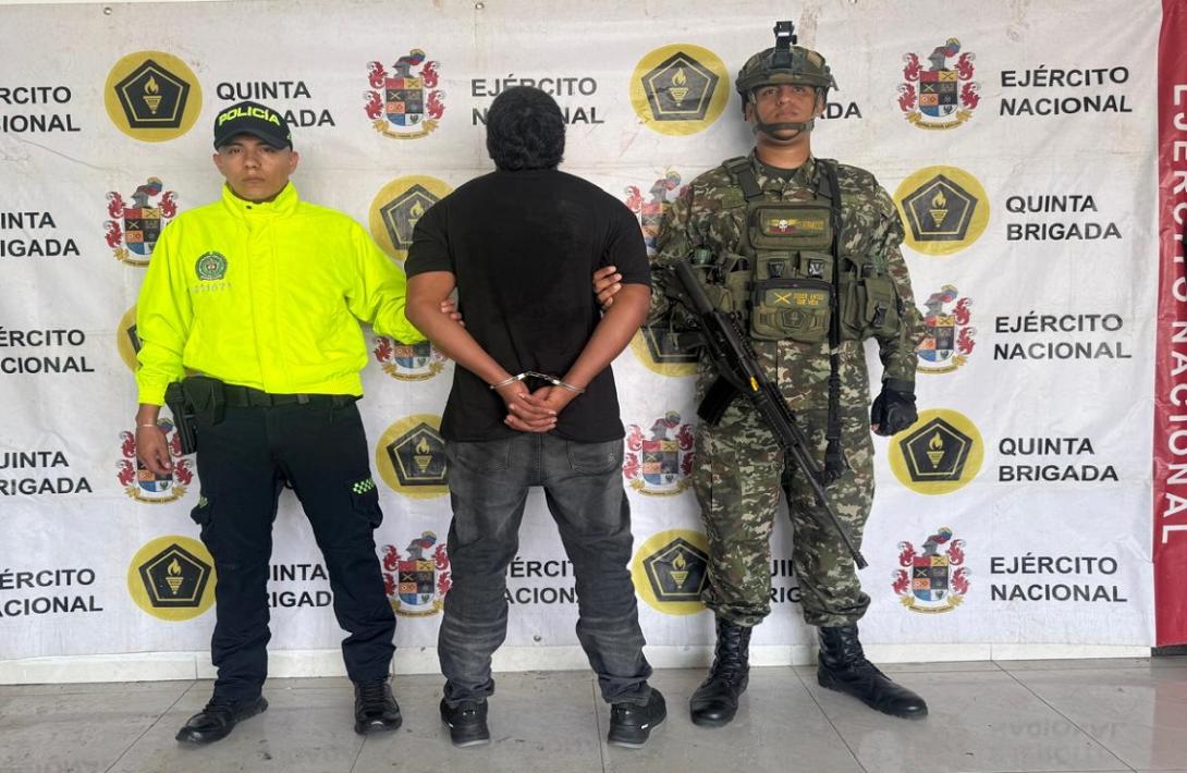 Capturado en Barrancabermeja alias 'Culebro', señalado cabecilla del GAO Clan del Golfo y presunto responsable de ataque en el que fueron asesinados dos policías en sur de Bolívar