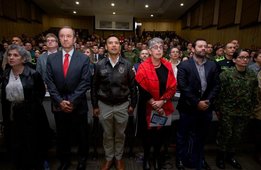 Mindefensa fortalece mecanismos de seguimiento al respeto por los DD.HH. y DIH por parte de la Fuerza Pública