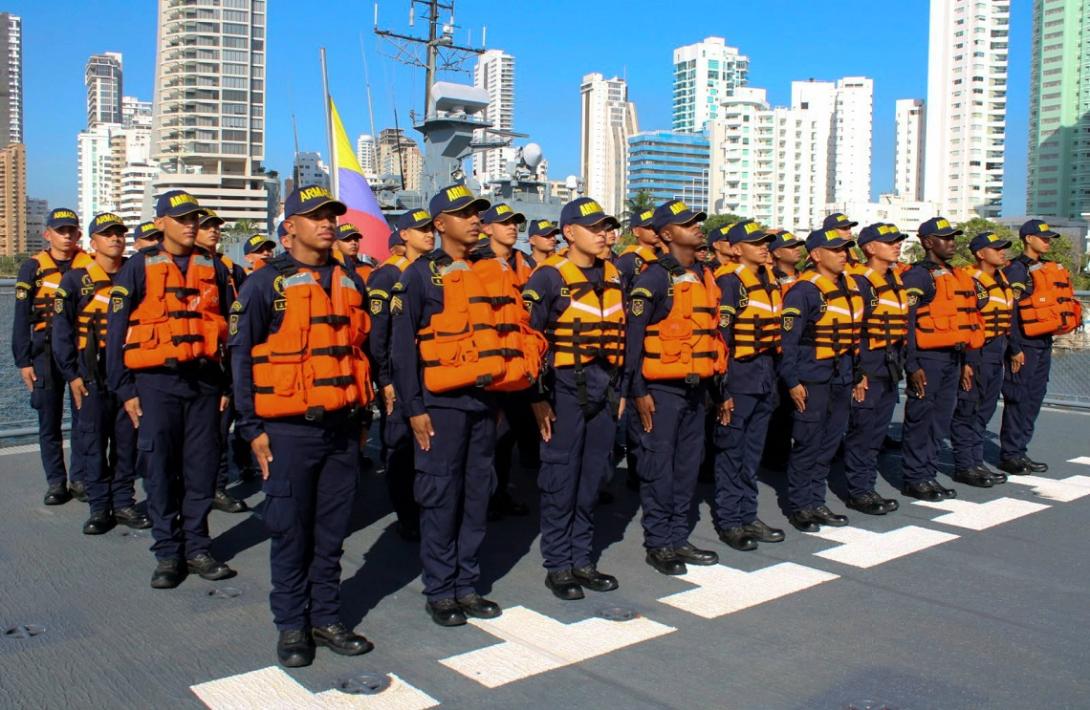Con el fin de formar a futuros Suboficiales de la Armada de Colombia, zarpó la patrullera oceánica ARC ‘24 de julio’ en su primer crucero internacional
