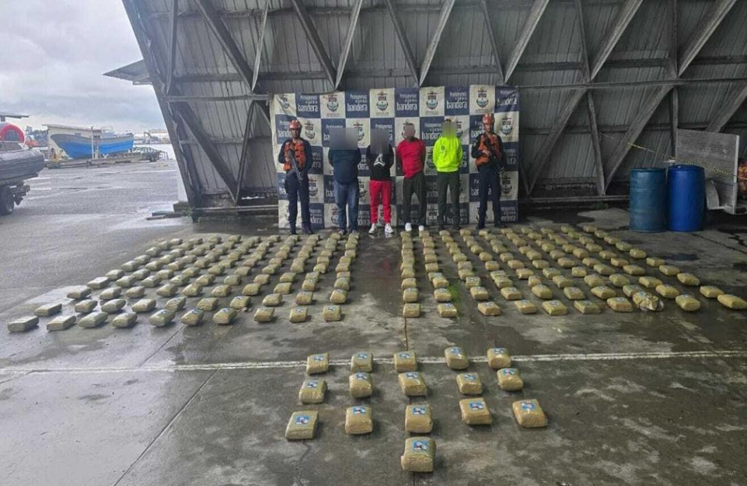 Armada de Colombia incauta cerca de tonelada y media de marihuana y afecta las finanzas del narcotráfico en más de 15 millones de dólares