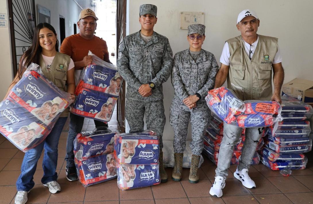 Fuerza Aeroespacial Colombiana beneficia familias vulnerables con jornada humanitaria en El Cerrito