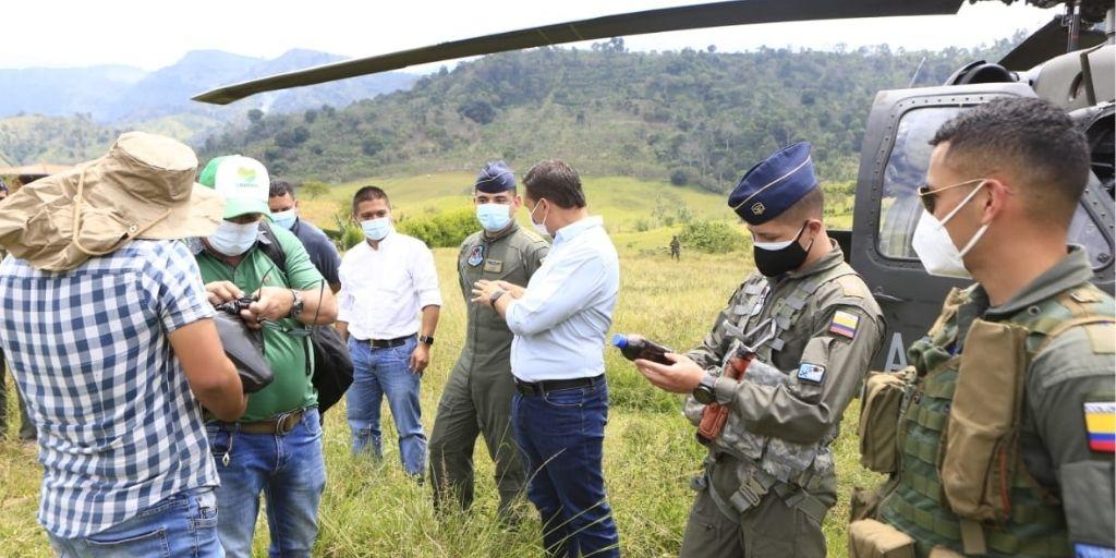 cgfm-con-patrullajes-aereos-se-acompana-y-vigila_-a-seman-_santa-en-el-suroeste-antioqueno.jpg