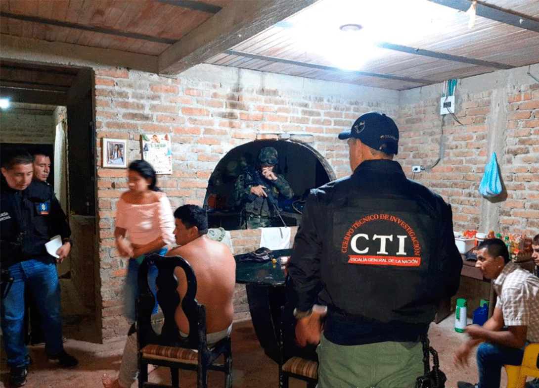 cgfm-ejc-gaula-militar-cauca-liberadas-tres-personas-08.gif