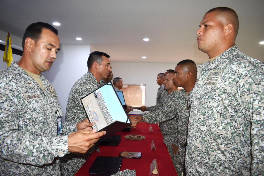 clausura_con_exito_del_curso_basico_de_asalto_anfibio_1.jpg