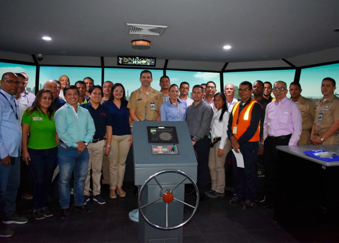 cogfm-arc-capacitacion-empresarios-sector-logistico-portuario-17.jpg