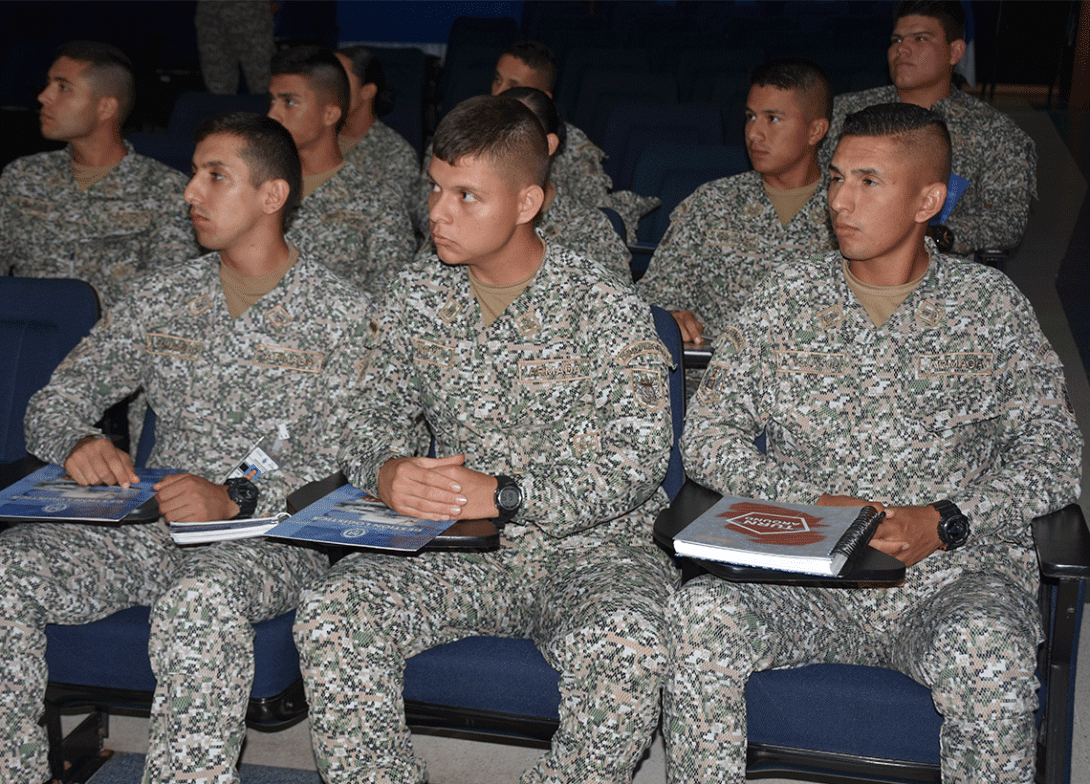 cogfm-arc-especializacion-logistica-gurdiamarinas-30.gif