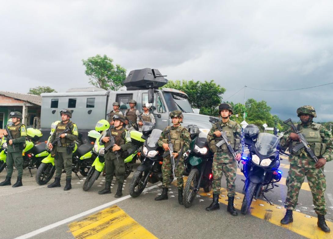 cogfm-arc-fuerza-publica-garantiza-seguridad-principal-puerto-pacifico-colombiano-14.jpg