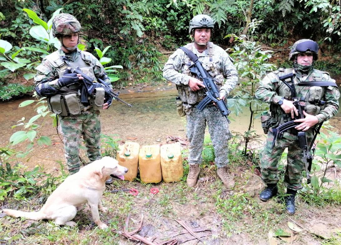 cogfm-arc-incautacion-explosivo-anfo-buenaventura-valle-cauca-31.jpg