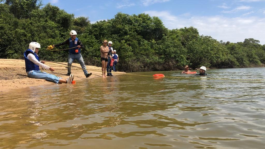 cogfm-armada-colombia-capacita-organismos-rescate-en-atencion-a-emergencias-por-inundaciones-17.jpg