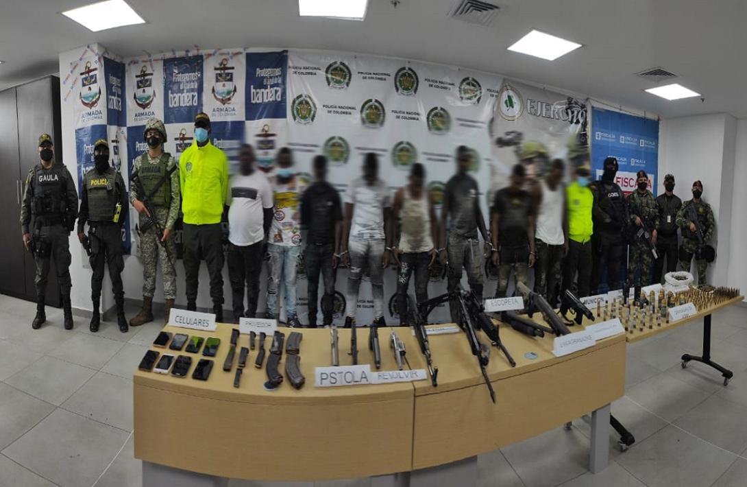 cogfm-armada-colombia-ejercito-en-operacion-conjunta-capturan-integrantes-gdo-banda-local-06.jpg