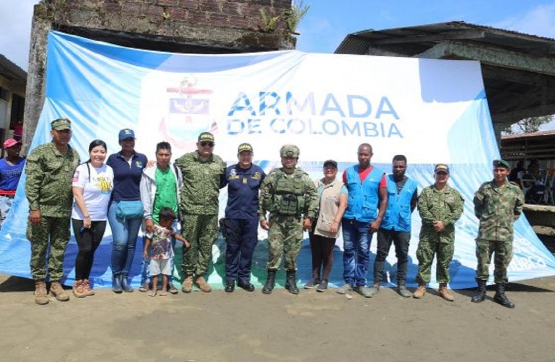 cogfm-armada-de-colombia-beneficia-a-mas-de-1200-personas-con-jornada-de-apoyo-al-desarrollo-en-munguido-choco-11.jpg