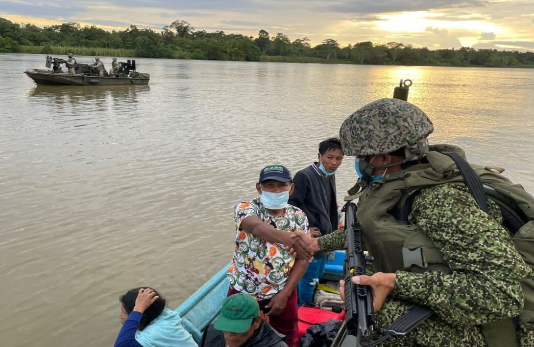 cogfm-armada-de-colombia-continuan-operaciones-de-control-territorial-y-fluvial-en-el-bajo-calima-18.jpg