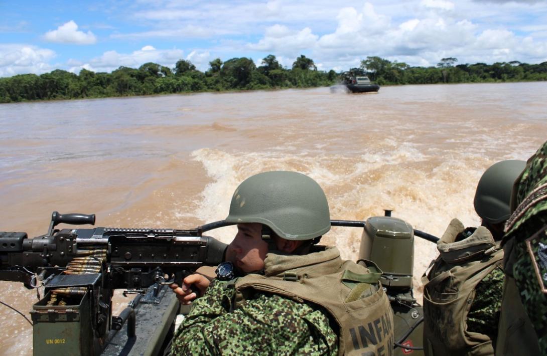 cogfm-armada-de-colombia-fuerzas-militares-policia-incautan-armamento-e-insumos-para-el-procesamiento-de-alcaloides-21.jpg