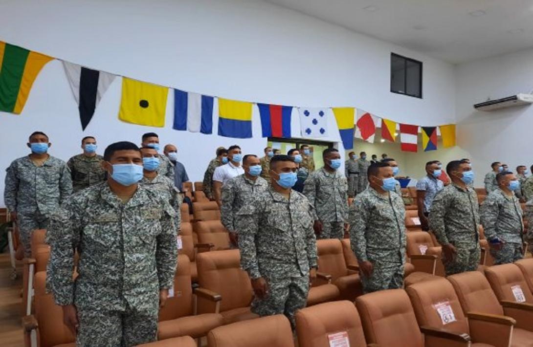 cogfm-armada-de-colombia-intercambio-de-expertos-en-temas-medicos-entre-comando-sur-y-arc-de-colombia-12.jpg