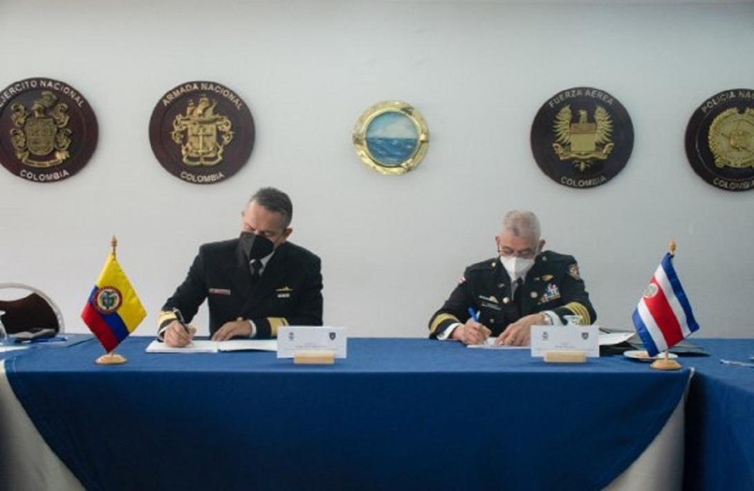 cogfm-armada-de-colombia-y-costa-rica-fortalecen-sus-acuerdos-de-cooperacion-maritima-12.jpg